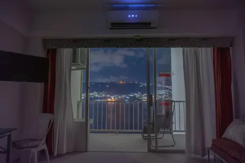 Suite frente al mar en Torres Gemelas Acapulco