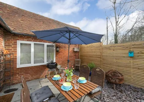2 Bed in Tonbridge oc-ts735