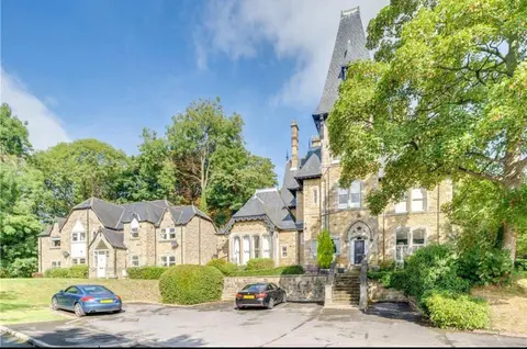 Headingley-Weetwood - Well equipped apartment set in natural woodland