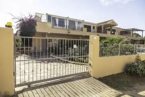 CASA JOLANDA