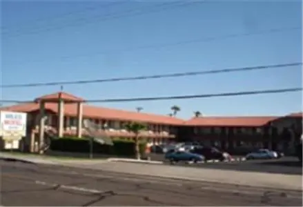 Miles Motel