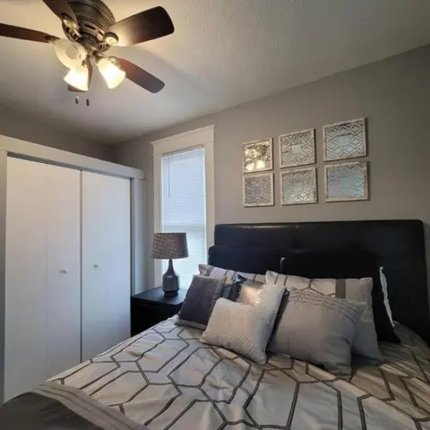 Retreat Suite 4 - Downtown Getaway