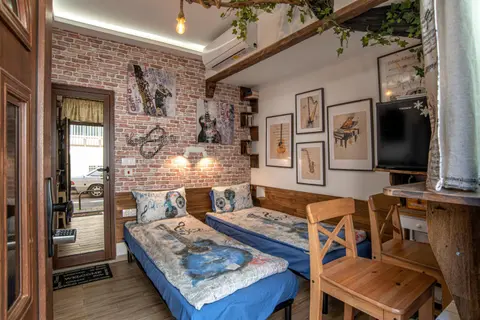 The Music House - Exclusive Studio in the Heart of Sofia by Flat Mаnager