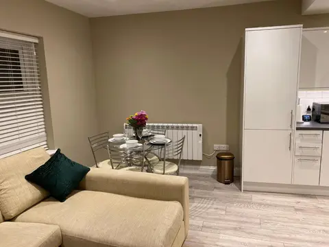 2 bedroom town centre Haven