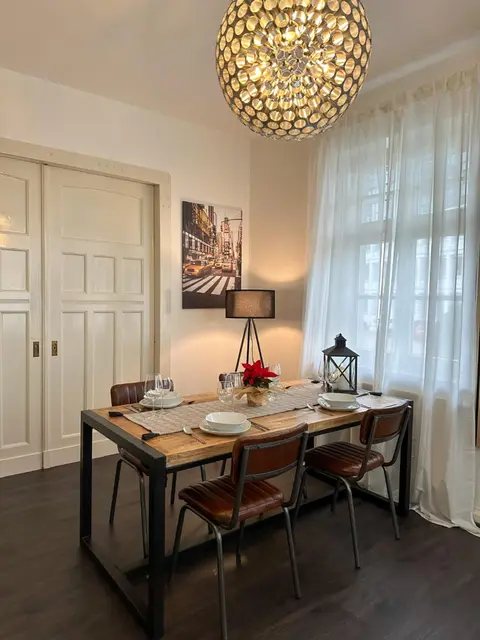 bee Design Apartment + Zentral + Küche + Parken