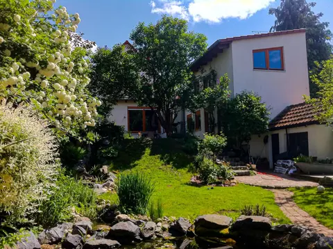 Herzensort - Schönes Haus mit Terrasse und Gartenblick