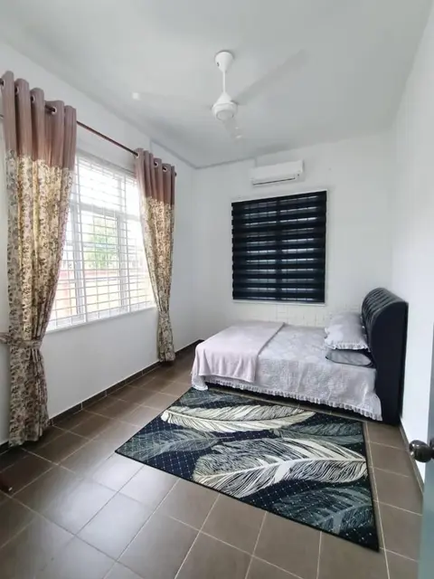 Homestay Kemaman Fyna02 di Bukit Kuang