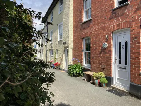 Finest Retreats - Backlet Cottage - Mevagissey Cottage Sleeps 4