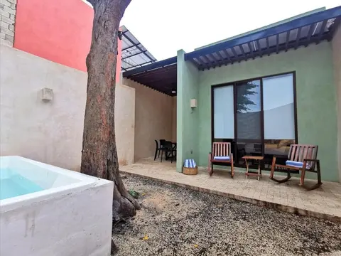 CASA MARA 41 Pool with hot tub