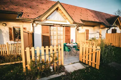 POČITNIŠKI APARTMAJI - Trobentica 37 Apartment Golf Moravske Toplice