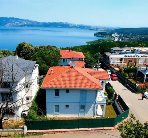 Sapanca Manzara Villa 2 Isıtma Havuzlu