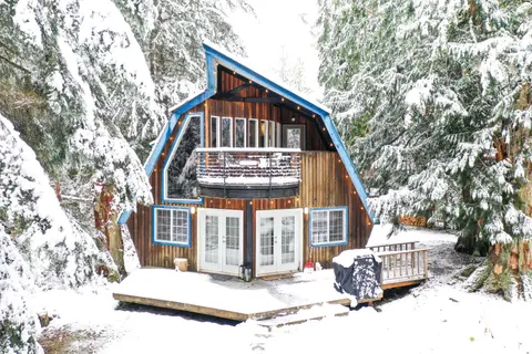 Alpine Lodge