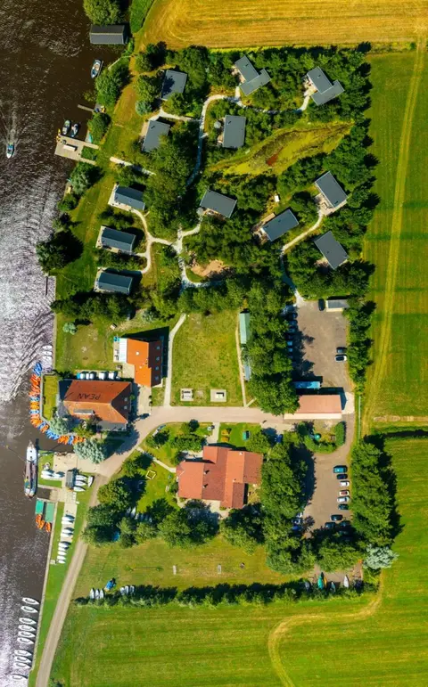 Pean-buiten Waterlodges