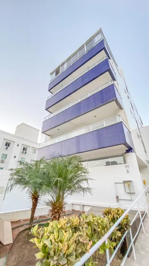 Apto Praia Brava : 2 suítes