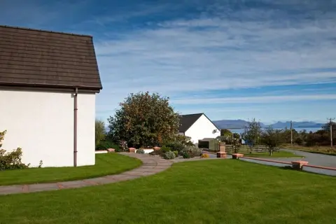 Ardmore luxury self catering cottage