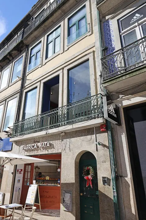 FLH Downtown GuestHouse