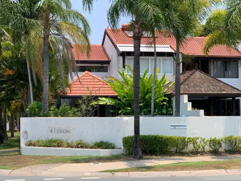 Noosa Boutique Apartments & Elkhorn Villas