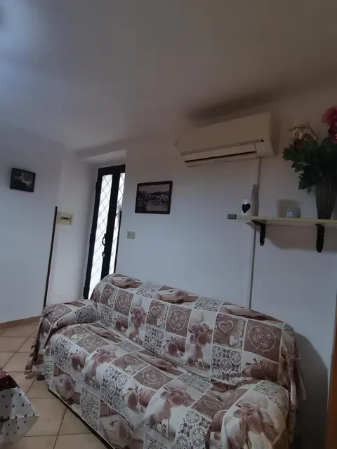Hope's corner apartment