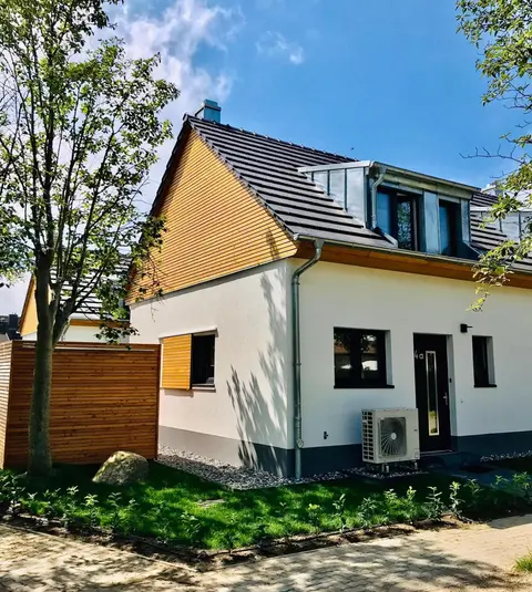 Ferienhaus BUG - zwischen Bodden und Meer