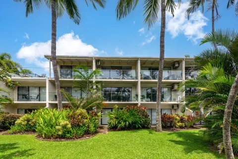 Seascape Holidays at Beachfront Terraces