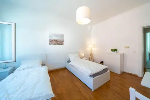 Apt Watt 2 Zimmer 55qm TV Waschmaschine Trockner Vollausstattung zentral