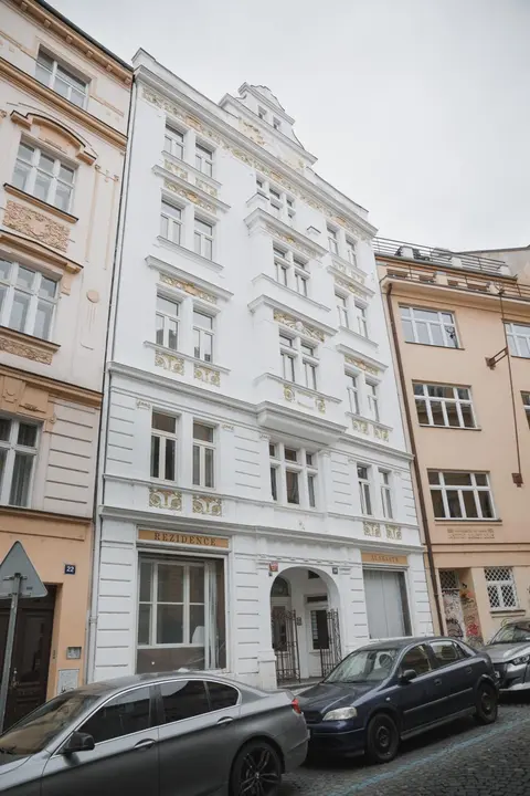 Skolska Junior apartment