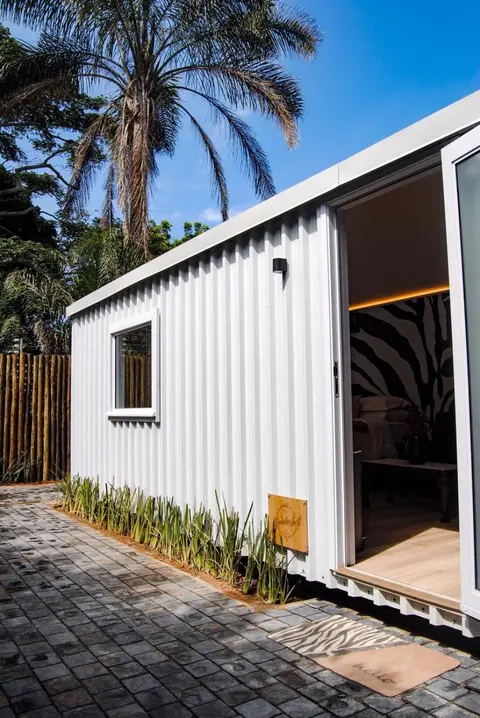Unique Pod Stay