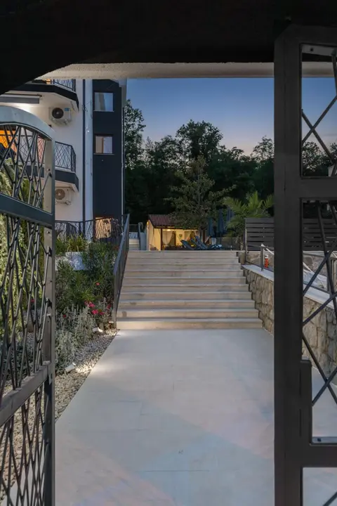 Piccola Villa Adriatic with a heated swimming pool, grill, children playground Opatija