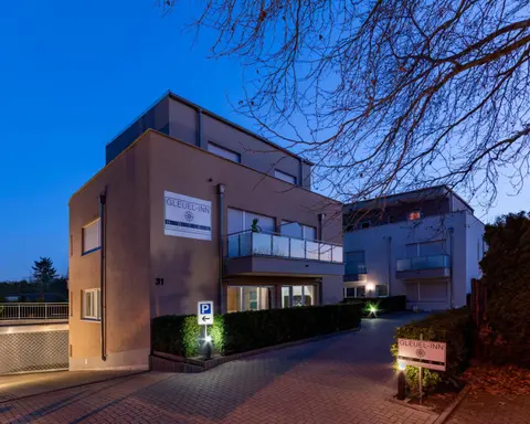 GLEUEL INN HOTEL - Serviced Apartments