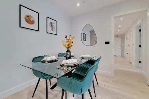 Luxury Harrow Wembley Apartment