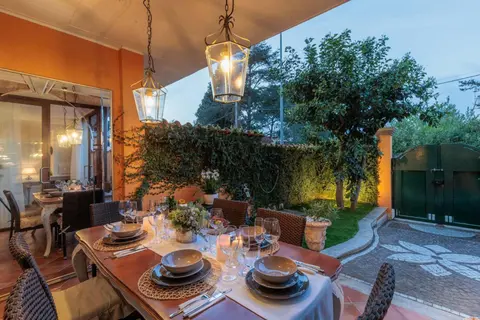 Corallina, 2 Bedrooms Villa with Garden and Private Jacuzzi