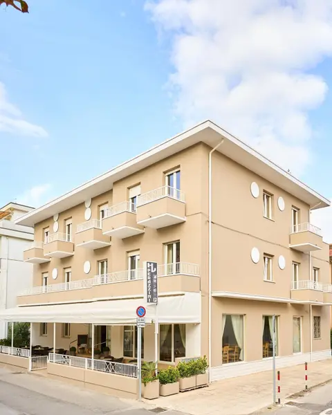 Hotel Villa Perazzini