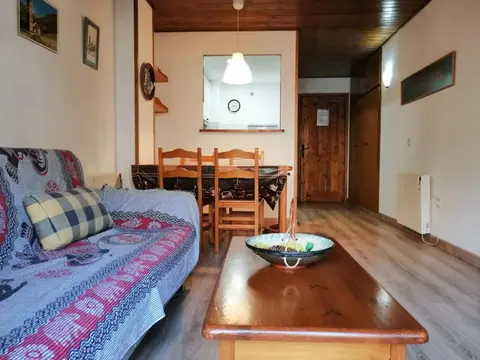 Bajo con jardín, paz, tranquilidad y aire libre - Isard 3