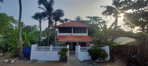 Happy Seas Beach Villa