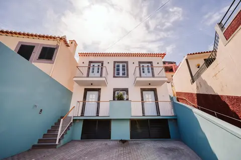 Casa do Calhau - 1 bedroom apartment sleeps 4