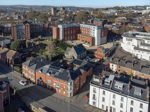 City Centre Studio Apartments - Eden Apartment - Short Stays UK Ltd