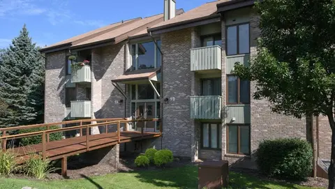 Seven Springs Deluxe Condo near Pool