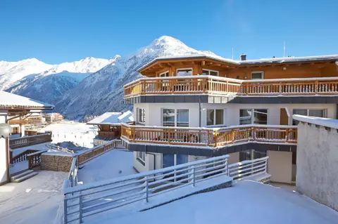 Alpen Diamond Penthouse & Apartment