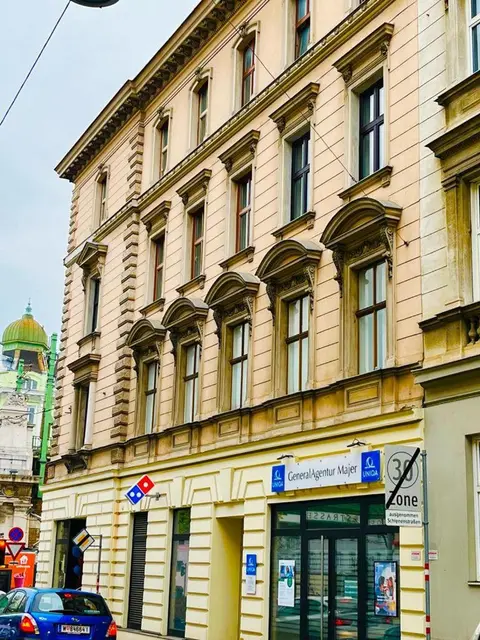 Beautiful city centre apartment
