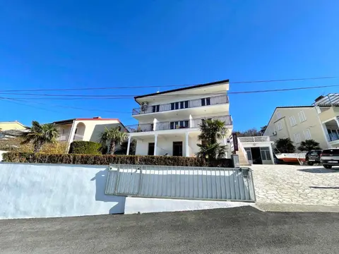 Apartments in Dramalj 44018