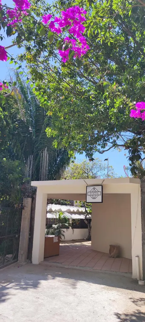 Casa Sixta a 7min del aeropuerto internacional PMX y 2 cuadras terminal autob ADO