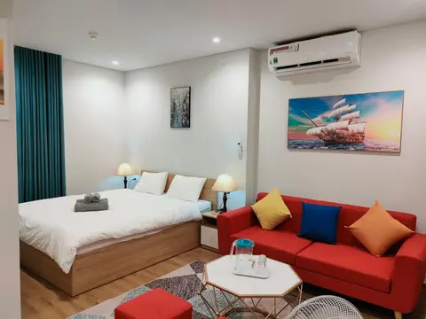 Golden sunshine studio-Sea view &Nelflix Free