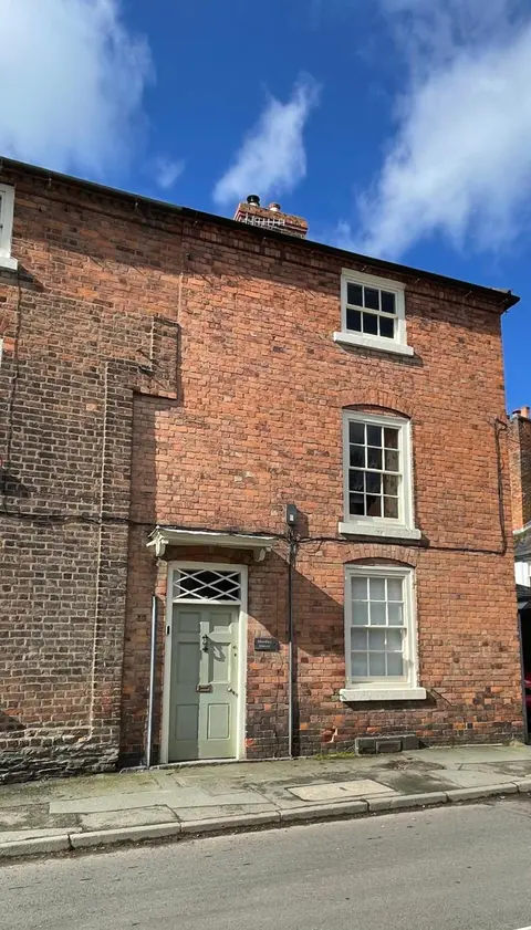 Hurdley House-Georgian Town House