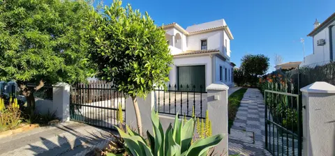 Villa Pretty Stunning House with Garden and Private Swimming Pool