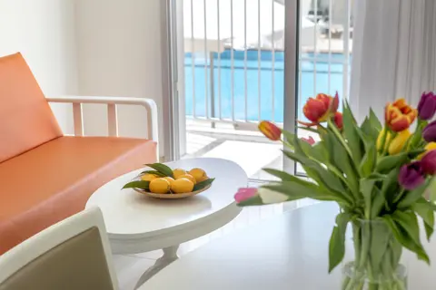 Mia Hotel Apartment