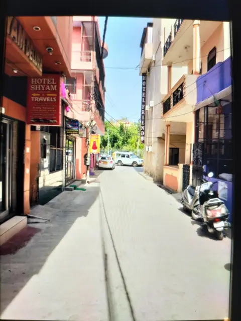 Hotel Shiva Haridwar - nearby bus and railway station