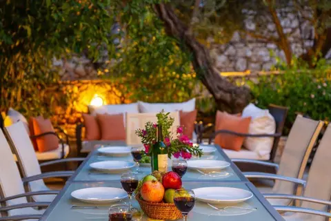 Villa Likya- 5 Bedroom Villa with Private Pool and Gardens
