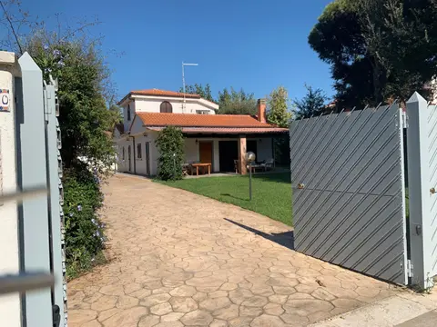 Lux Beach Villa con piscina a 200m dal mare