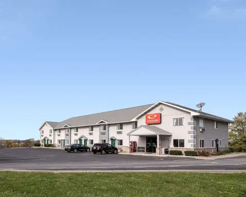 Econo Lodge Inn & Suites Canandaigua - Finger Lakes Area