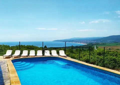 Villa Meraki